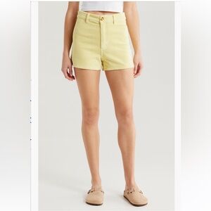 Billabong Women’s Free Fall Sun Spell Yellow Corduroy 3 Inch Shorts - Sz 31, NWT